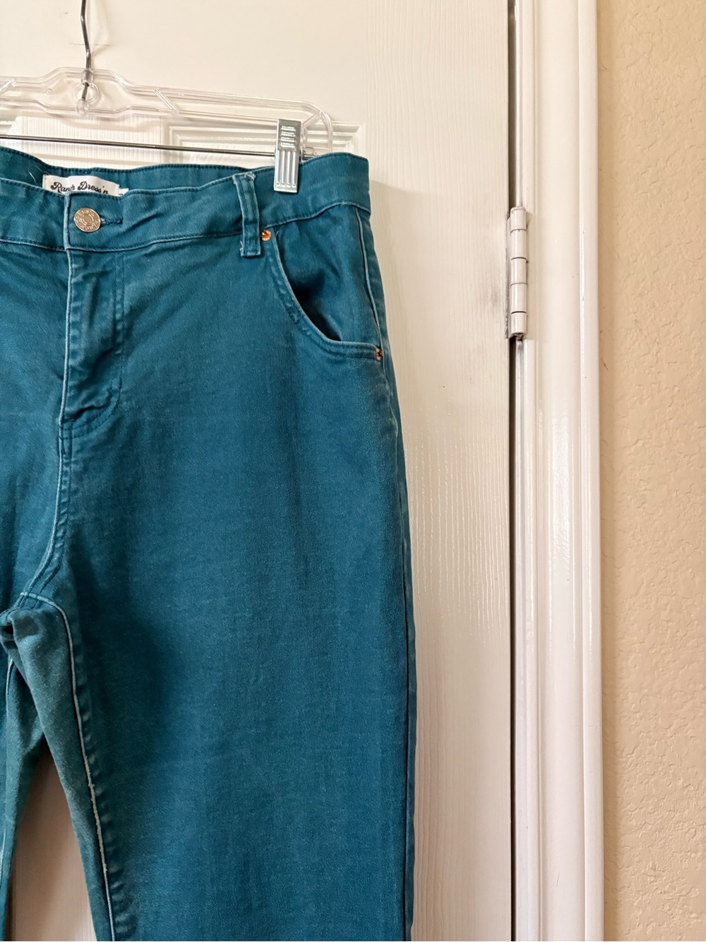 Ranch Dress’n Jade Turquoise Cowhide Print Superflare Stretchy Jeans Size 14 - Picture 3 of 14